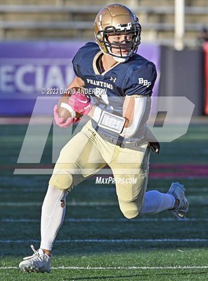 Thumbnail 3 in Bayport-Blue Point vs. Shoreham-Wading River (Section XI Division IV Final) photogallery.