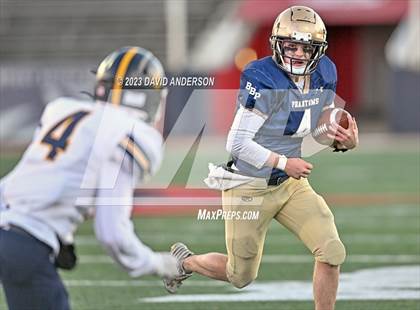 Thumbnail 3 in Bayport-Blue Point vs. Shoreham-Wading River (Section XI Division IV Final) photogallery.