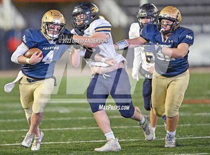 Thumbnail 2 in Bayport-Blue Point vs. Shoreham-Wading River (Section XI Division IV Final) photogallery.