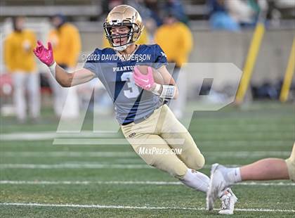 Thumbnail 1 in Bayport-Blue Point vs. Shoreham-Wading River (Section XI Division IV Final) photogallery.