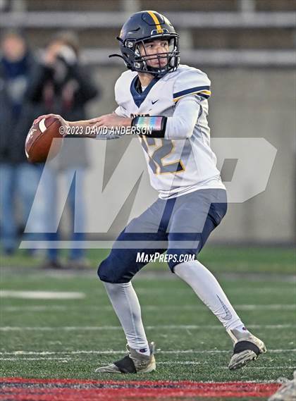 Thumbnail 2 in Bayport-Blue Point vs. Shoreham-Wading River (Section XI Division IV Final) photogallery.