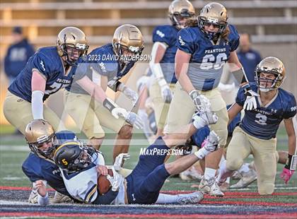 Thumbnail 3 in Bayport-Blue Point vs. Shoreham-Wading River (Section XI Division IV Final) photogallery.