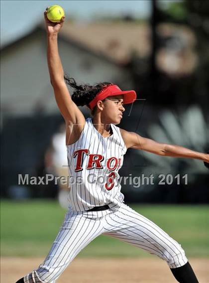 Thumbnail 1 in Fullerton @ Troy photogallery.
