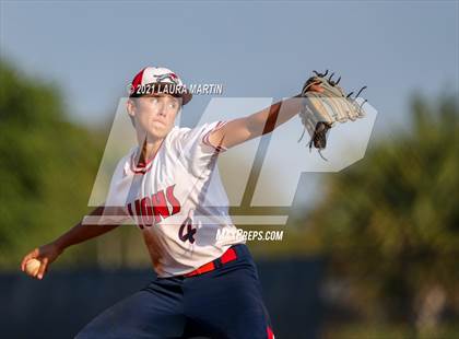 Thumbnail 1 in St. Thomas Aquinas @ Chaminade-Madonna photogallery.