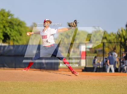 Thumbnail 2 in St. Thomas Aquinas @ Chaminade-Madonna photogallery.