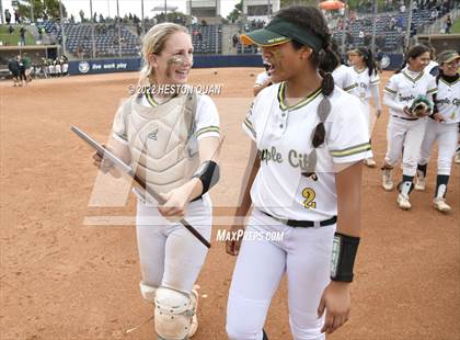 Thumbnail 2 in Temple City vs. Moorpark (CIF-SS D4 Final) photogallery.