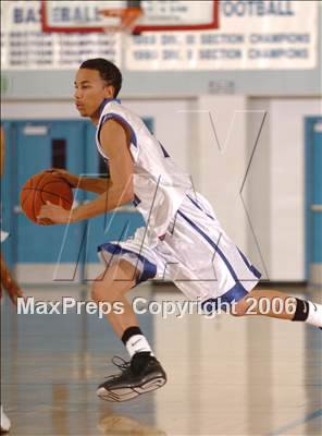 Thumbnail 1 in Jefferson vs. Newark Memorial (Les Schwab Shootout) photogallery.