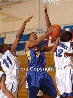 Thumbnail 2 in Jefferson vs. Newark Memorial (Les Schwab Shootout) photogallery.