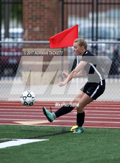 Thumbnail 2 in Eisenhower @ Andover photogallery.
