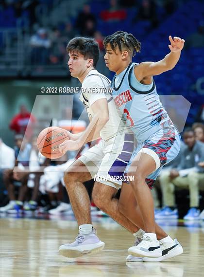 Thumbnail 2 in Boerne vs. Hirschi (UIL 4A State Semifinal) photogallery.