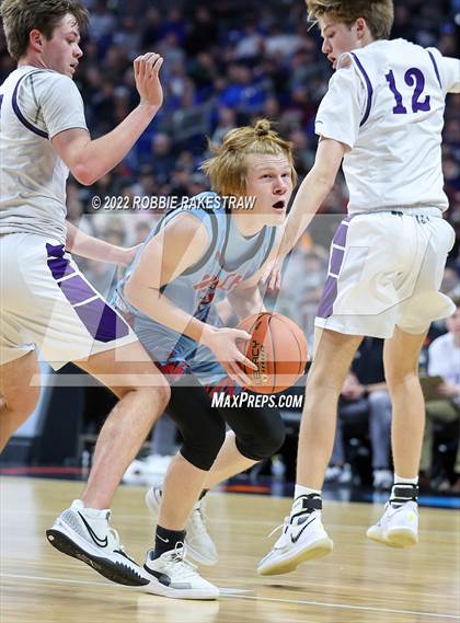 Thumbnail 2 in Boerne vs. Hirschi (UIL 4A State Semifinal) photogallery.