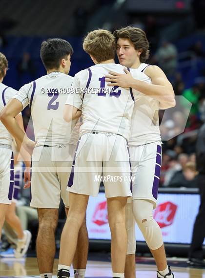 Thumbnail 1 in Boerne vs. Hirschi (UIL 4A State Semifinal) photogallery.