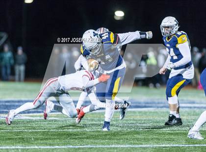 Thumbnail 3 in Catholic Memorial vs. Xaverian Brothers (MIAA Division 1 South Final) photogallery.