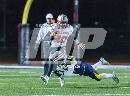 Thumbnail 2 in Catholic Memorial vs. Xaverian Brothers (MIAA Division 1 South Final) photogallery.