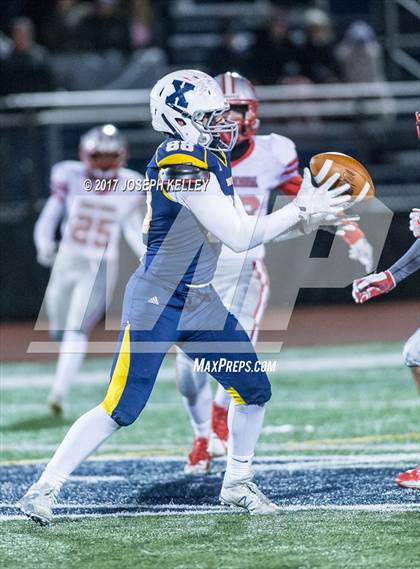 Thumbnail 1 in Catholic Memorial vs. Xaverian Brothers (MIAA Division 1 South Final) photogallery.