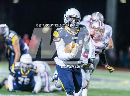 Thumbnail 3 in Catholic Memorial vs. Xaverian Brothers (MIAA Division 1 South Final) photogallery.