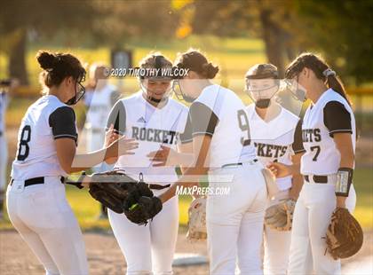 Thumbnail 1 in Lincoln Northeast vs Fremont (NSAA A4 District Playoff) photogallery.