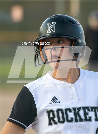 Thumbnail 3 in Lincoln Northeast vs Fremont (NSAA A4 District Playoff) photogallery.