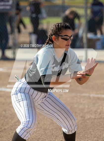 Thumbnail 1 in Lincoln Northeast vs Fremont (NSAA A4 District Playoff) photogallery.