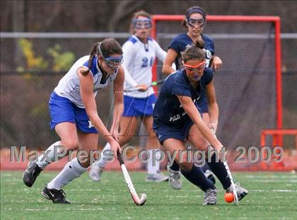 Thumbnail 1 in Darien vs Wilton (CIAC Class M Quarterfinal) photogallery.