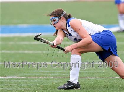 Thumbnail 3 in Darien vs Wilton (CIAC Class M Quarterfinal) photogallery.
