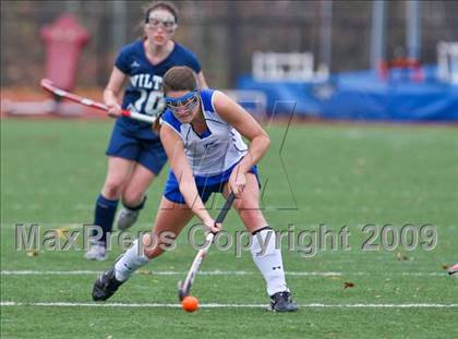 Thumbnail 1 in Darien vs Wilton (CIAC Class M Quarterfinal) photogallery.