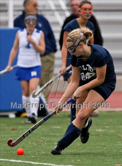 Thumbnail 2 in Darien vs Wilton (CIAC Class M Quarterfinal) photogallery.