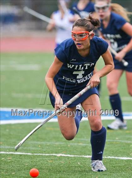 Thumbnail 2 in Darien vs Wilton (CIAC Class M Quarterfinal) photogallery.