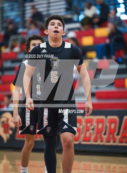 Thumbnail 3 in Servite @ JSerra Catholic photogallery.