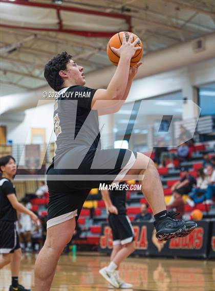 Thumbnail 3 in Servite @ JSerra Catholic photogallery.
