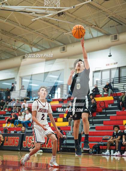 Thumbnail 2 in Servite @ JSerra Catholic photogallery.