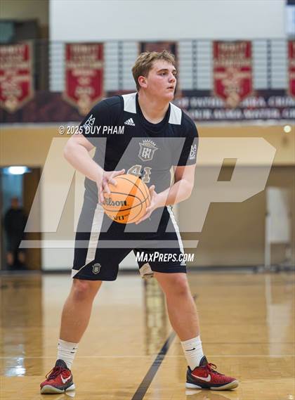 Thumbnail 3 in Servite @ JSerra Catholic photogallery.