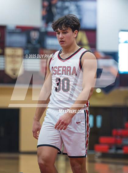 Thumbnail 2 in Servite @ JSerra Catholic photogallery.