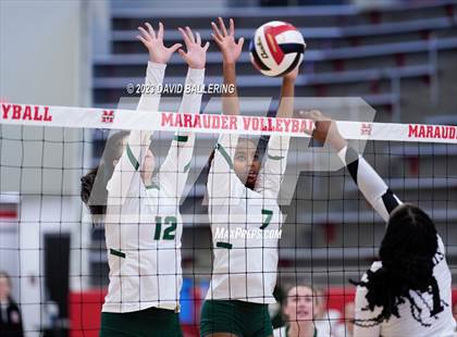 Thumbnail 3 in Lebanon Trail vs. Guyer (Marauder Showcase) photogallery.