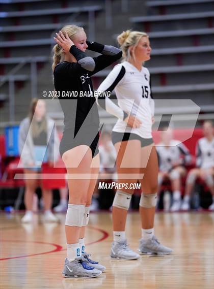 Thumbnail 3 in Lebanon Trail vs. Guyer (Marauder Showcase) photogallery.