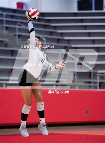 Thumbnail 3 in Lebanon Trail vs. Guyer (Marauder Showcase) photogallery.