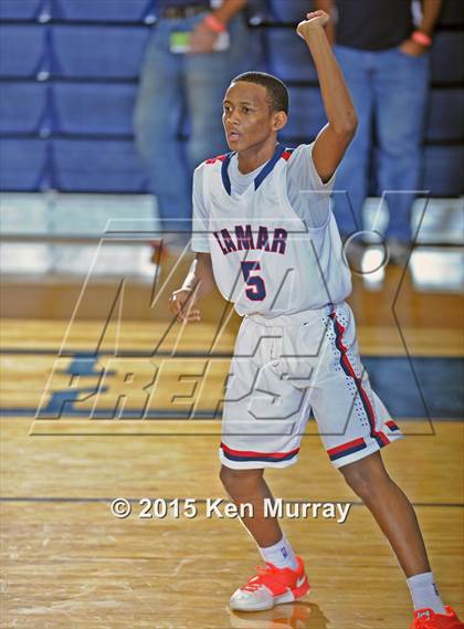 Thumbnail 3 in Lamar vs Kingwood (Insperity Holiday Classic) photogallery.
