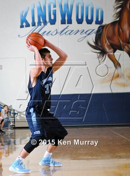 Thumbnail 1 in Lamar vs Kingwood (Insperity Holiday Classic) photogallery.