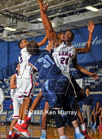 Thumbnail 3 in Lamar vs Kingwood (Insperity Holiday Classic) photogallery.