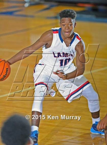 Thumbnail 2 in Lamar vs Kingwood (Insperity Holiday Classic) photogallery.
