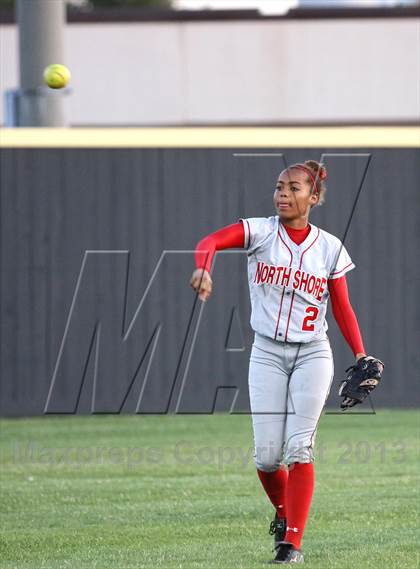 Thumbnail 2 in Deer Park vs North Shore  photogallery.