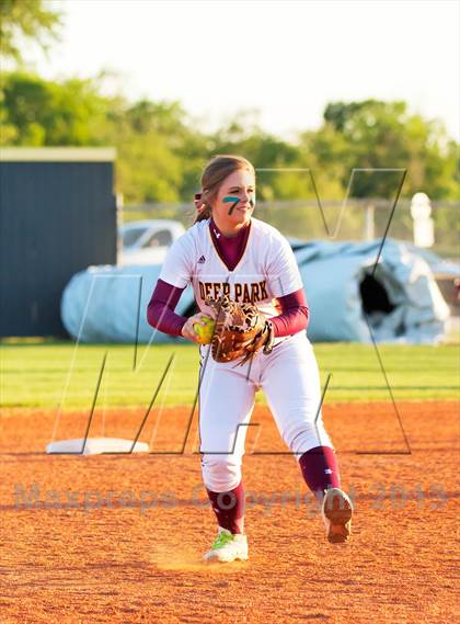 Thumbnail 3 in Deer Park vs North Shore  photogallery.