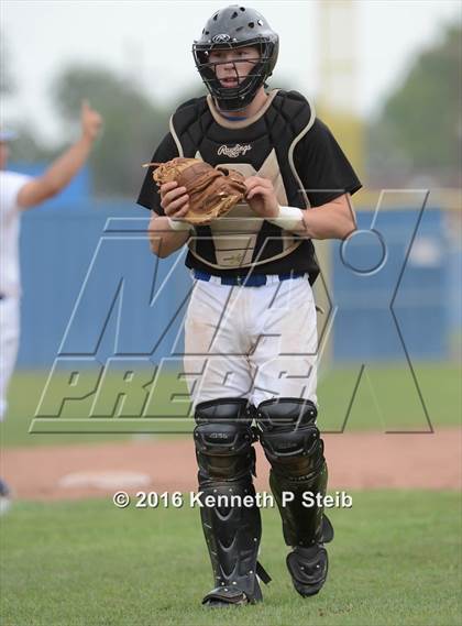 Thumbnail 2 in Sterlington @ St. Charles Catholic (LHSAA 2A 2nd Round Playoff G2) photogallery.