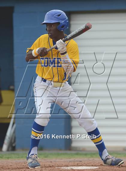 Thumbnail 3 in Sterlington @ St. Charles Catholic (LHSAA 2A 2nd Round Playoff G2) photogallery.