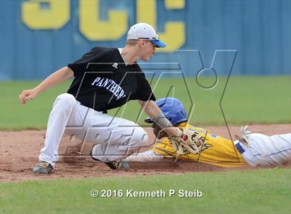 Thumbnail 3 in Sterlington @ St. Charles Catholic (LHSAA 2A 2nd Round Playoff G2) photogallery.
