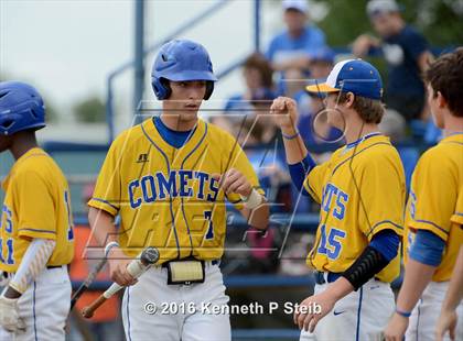 Thumbnail 2 in Sterlington @ St. Charles Catholic (LHSAA 2A 2nd Round Playoff G2) photogallery.