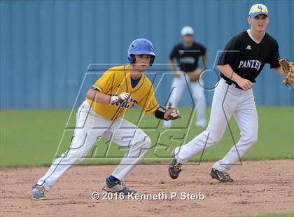 Thumbnail 2 in Sterlington @ St. Charles Catholic (LHSAA 2A 2nd Round Playoff G2) photogallery.