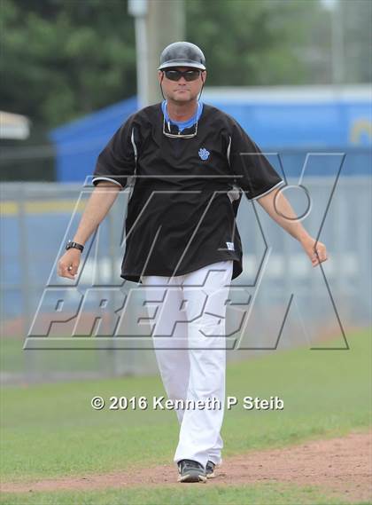 Thumbnail 3 in Sterlington @ St. Charles Catholic (LHSAA 2A 2nd Round Playoff G2) photogallery.