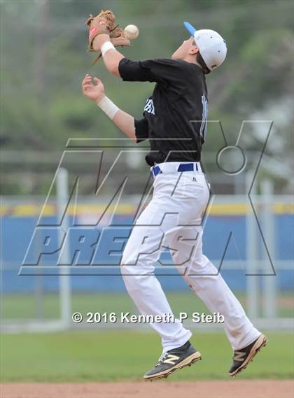 Thumbnail 3 in Sterlington @ St. Charles Catholic (LHSAA 2A 2nd Round Playoff G2) photogallery.