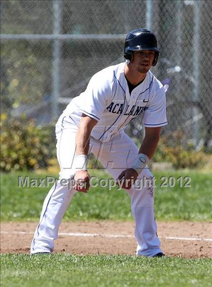 Thumbnail 3 in Castro Valley @ Acalanes photogallery.